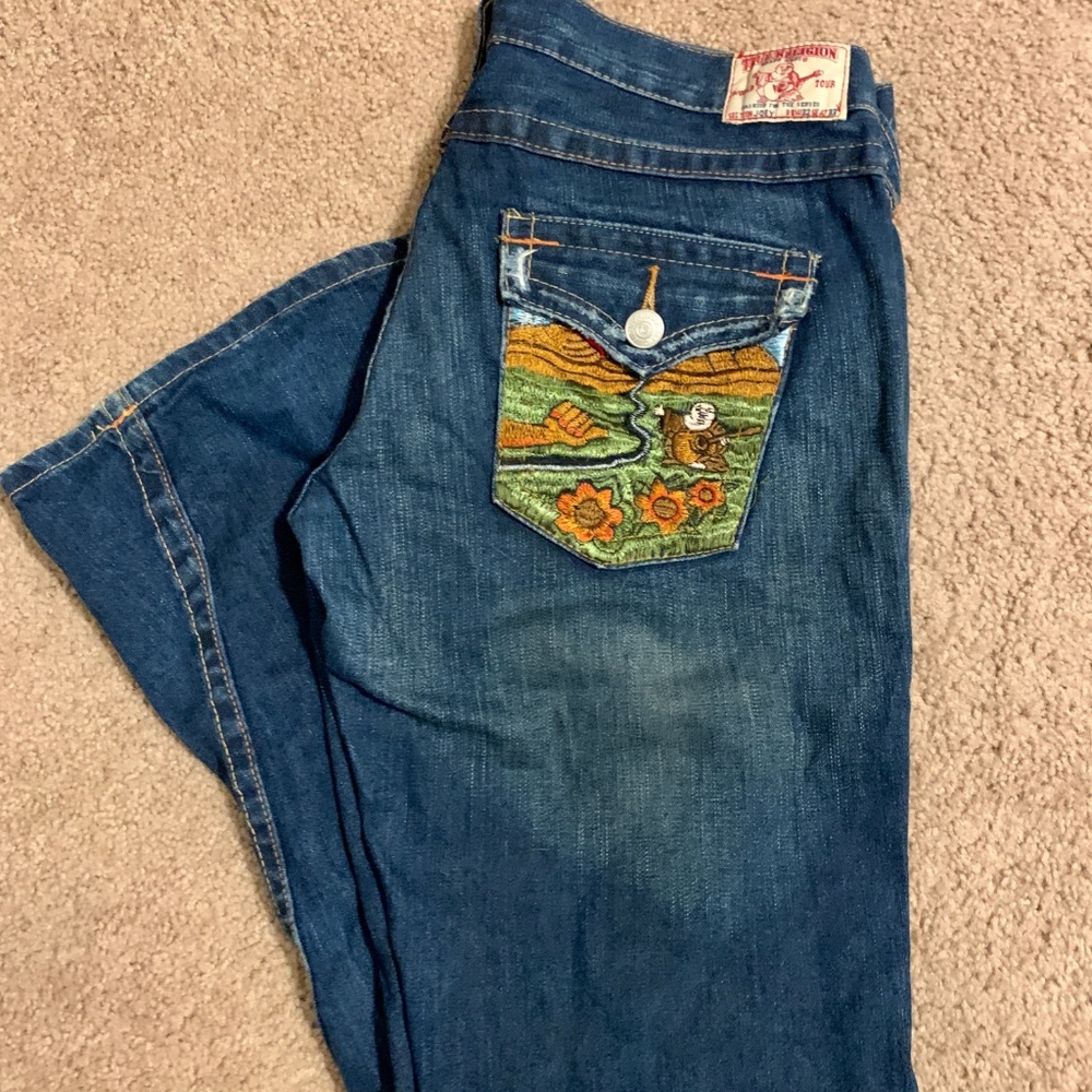 Joey True Religion, Buddha stitched pattern